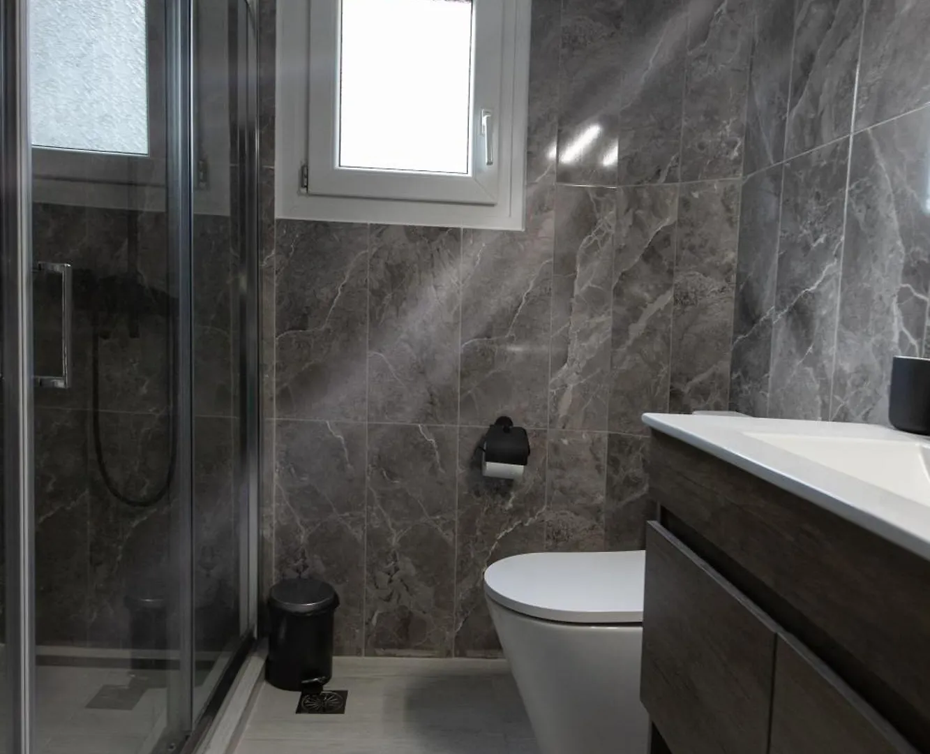 Aristotelous Family & Friends Two Bedrooms & Two Living Rooms Apt Selanik Daire